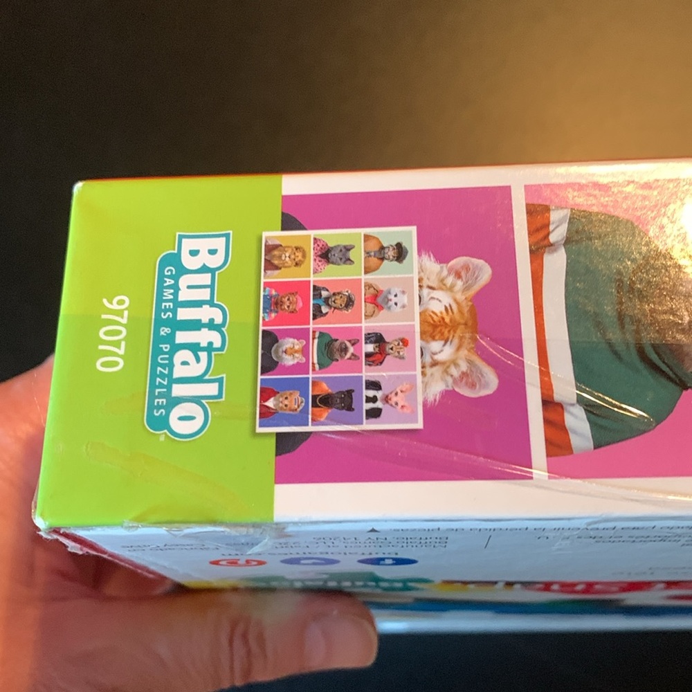 3/25$ Buffalo Cats in Clothes Puzzle - 750 Pieces - Picture 3 of 5